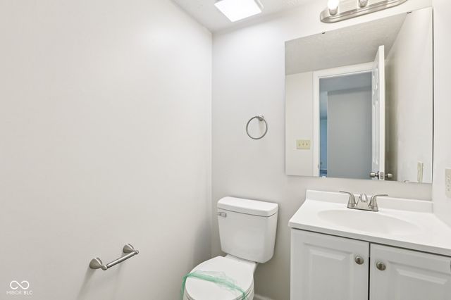 373 Austin Drive, Avon, IN 46123