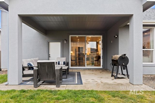 18280 N Tulip Ave, Nampa, ID 83687