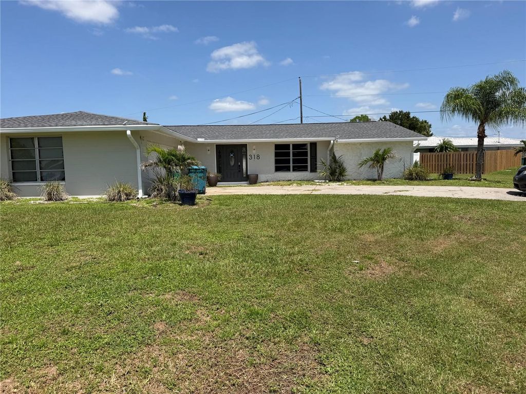 318 SKYLARK LANE NW, Port Charlotte, FL 33952
