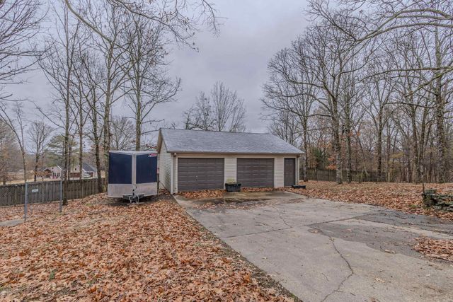 4000 MCDANIEL Road, Paragould, AR 72450