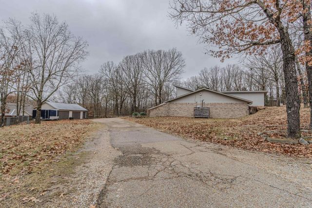 4000 MCDANIEL Road, Paragould, AR 72450