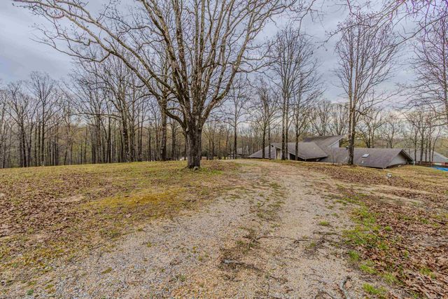 4000 MCDANIEL Road, Paragould, AR 72450