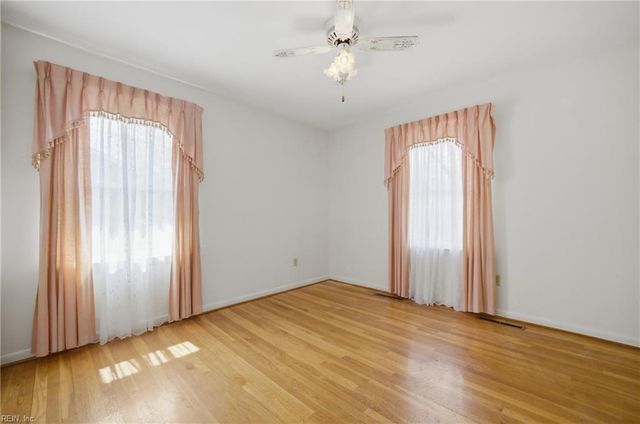 201 Hankins ST, Hampton, VA 23669