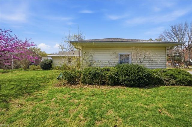 201 Hankins ST, Hampton, VA 23669