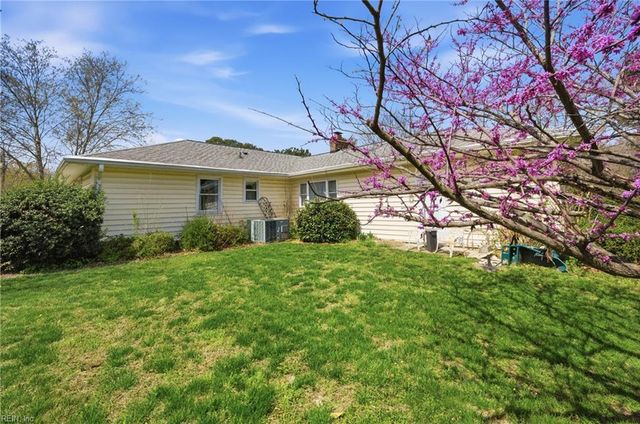 201 Hankins ST, Hampton, VA 23669