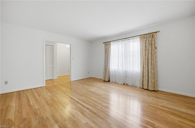 201 Hankins ST, Hampton, VA 23669