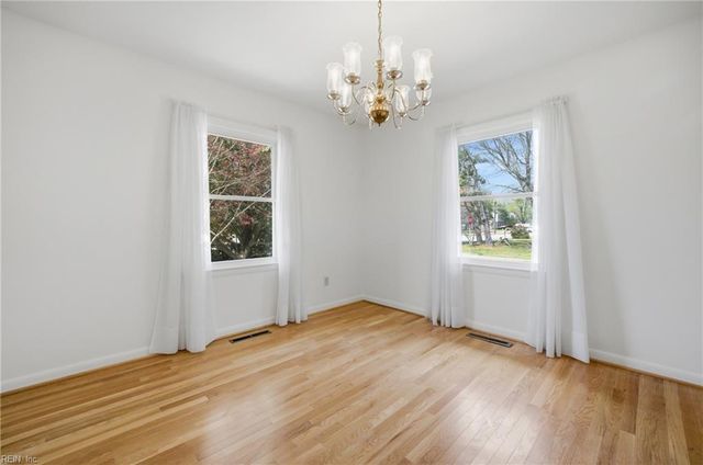 201 Hankins ST, Hampton, VA 23669