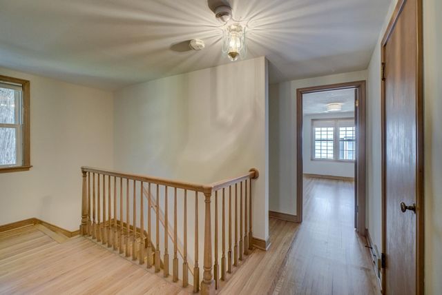 329 Stonebridge Boulevard, Saint Paul, MN 55105