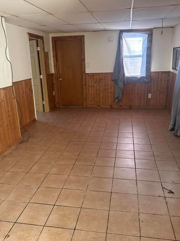 2741 Roberts Street, Norton Shores, MI 49444