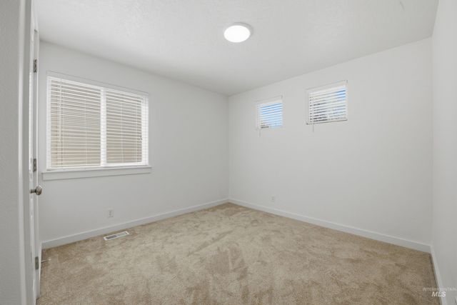 6506 S Warwickshire Ave, Boise, ID 83709