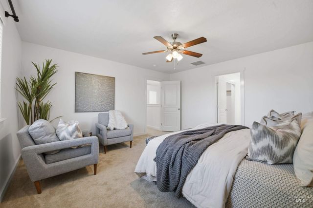 6506 S Warwickshire Ave, Boise, ID 83709