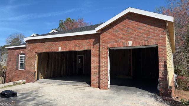 8828 Patricia Rose, Douglasville, GA 30134