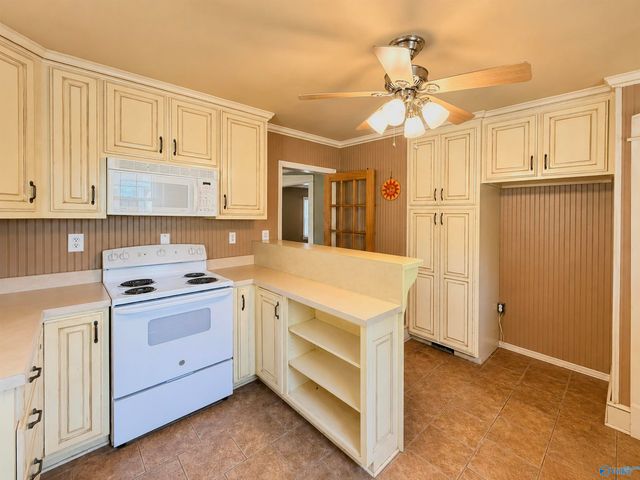 1110 7th Avenue, Decatur, AL 35601