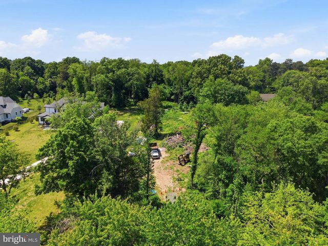 5516 SUMMIT ST, Centreville, VA 20120