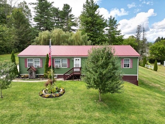 24 Prospect Street, Addison, NY 14801