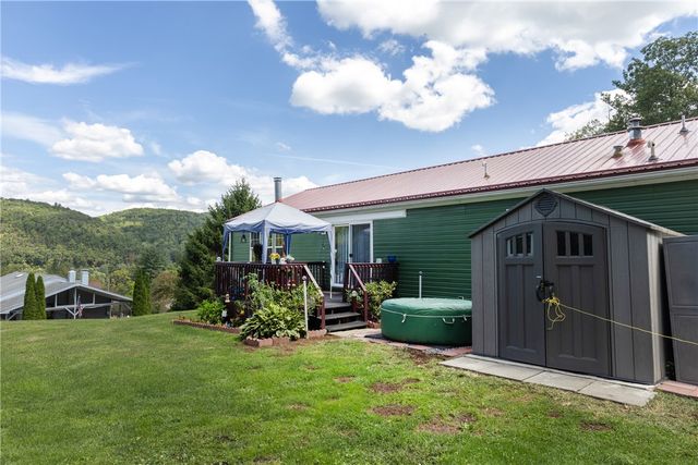 24 Prospect Street, Addison, NY 14801