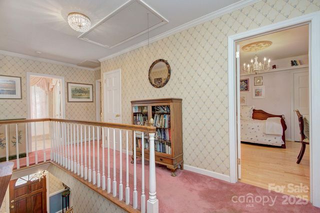 1360 Betsy Drive, Charlotte, NC 28211