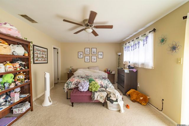 5648 Riverstone Dr, Baton Rouge, LA 70820