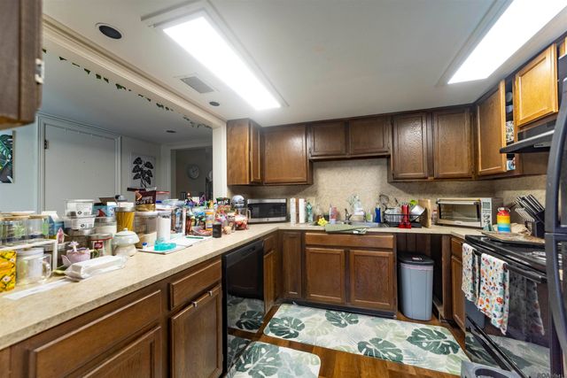 5648 Riverstone Dr, Baton Rouge, LA 70820