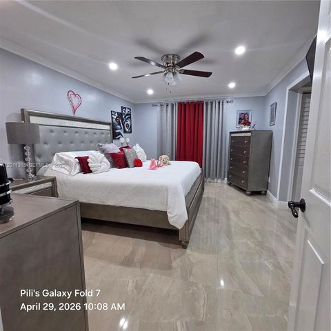 26234 SW 133rd Pl, Homestead, FL 33032
