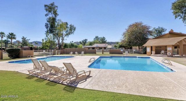 517 W Coral Gables Drive, Phoenix, AZ 85023