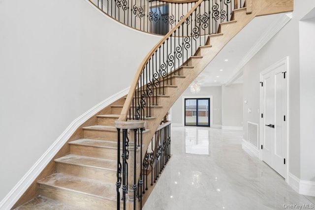 259-03 81st Avenue, Glen Oaks, NY 11004