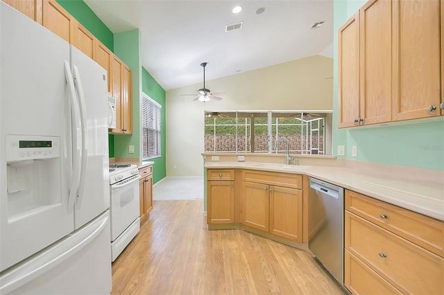 2197 CALEDONIAN STREET, Clermont, FL 34711