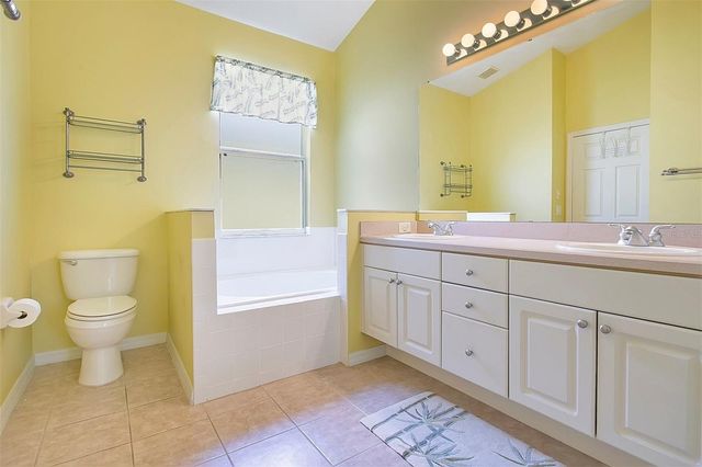 2197 CALEDONIAN STREET, Clermont, FL 34711