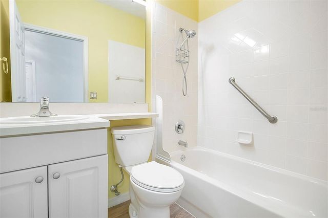 2197 CALEDONIAN STREET, Clermont, FL 34711