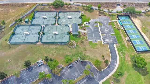 2197 CALEDONIAN STREET, Clermont, FL 34711