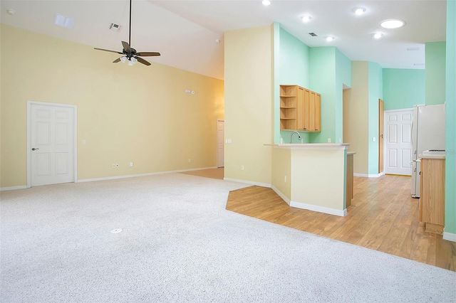 2197 CALEDONIAN STREET, Clermont, FL 34711