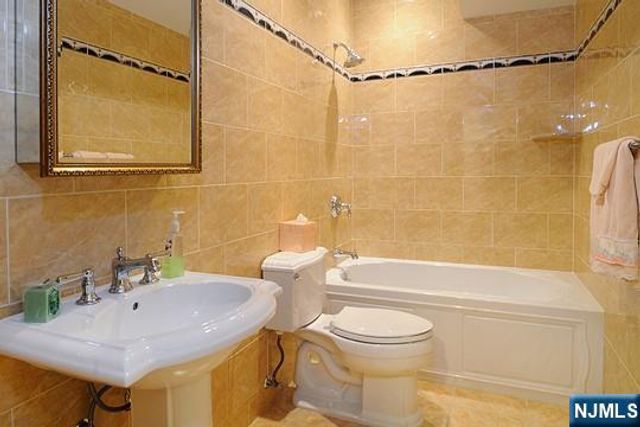 417 N Woodland Street, Englewood, NJ 07631