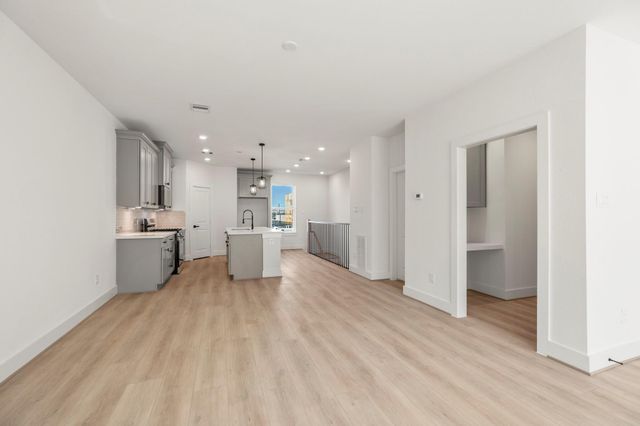 6326 Del Rio Street, Houston, TX 77021