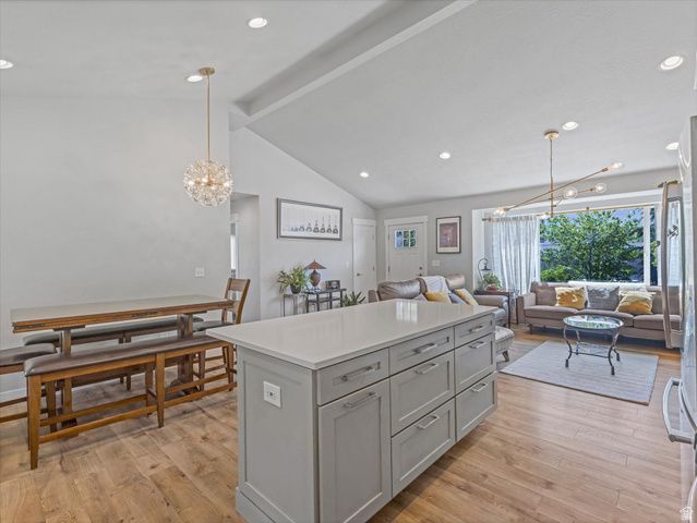 1795 E GUNDERSON LN, Salt Lake City, UT 84124