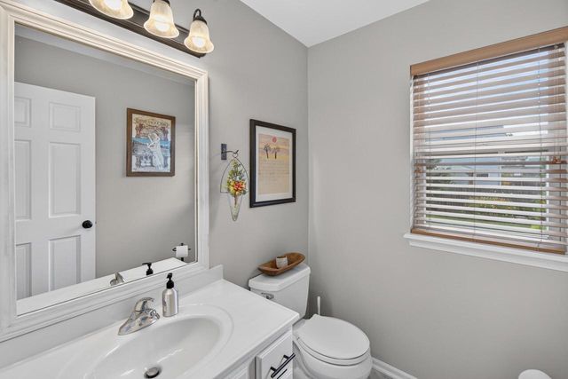545 Big Bend WAY, Hartford, WI 53027
