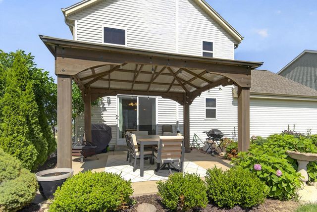 545 Big Bend WAY, Hartford, WI 53027