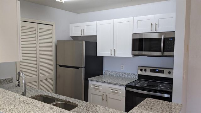 6190 WESTGATE DRIVE 303, Orlando, FL 32835