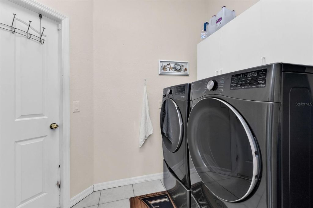 Image 14 of property listing at 2788 ZANDER TERRACE, North Port, FL 34286