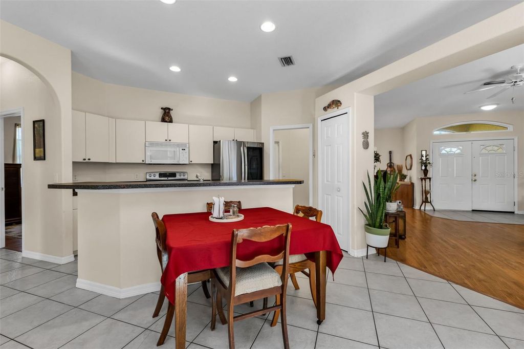 Image 16 of property listing at 2788 ZANDER TERRACE, North Port, FL 34286