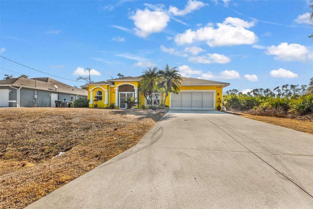 Image 3 of property listing at 2788 ZANDER TERRACE, North Port, FL 34286