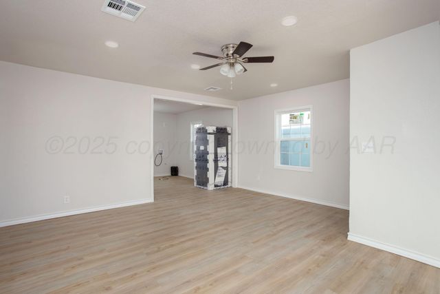 1720 S HIGHLAND Street, Amarillo, TX 79103