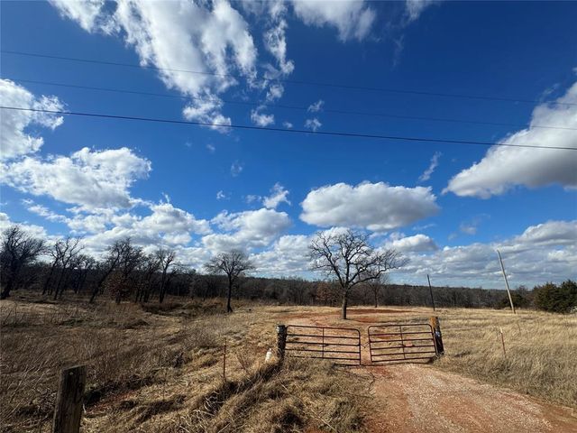 665 Autumn Woods Farm RD, Coyle, OK 73027