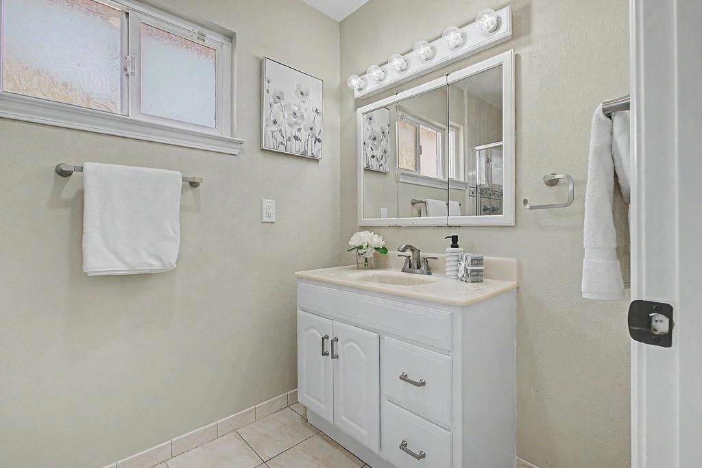 Image 19 of property listing at 2336 Mclaughlin Avenue, San Jose, CA 95122