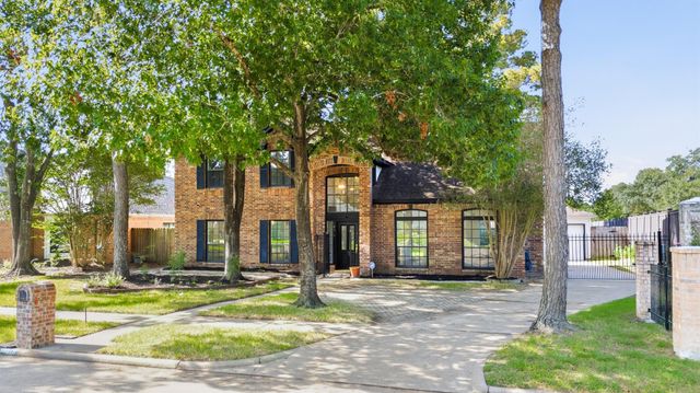 18319 Oakhampton Drive, Houston, TX 77084