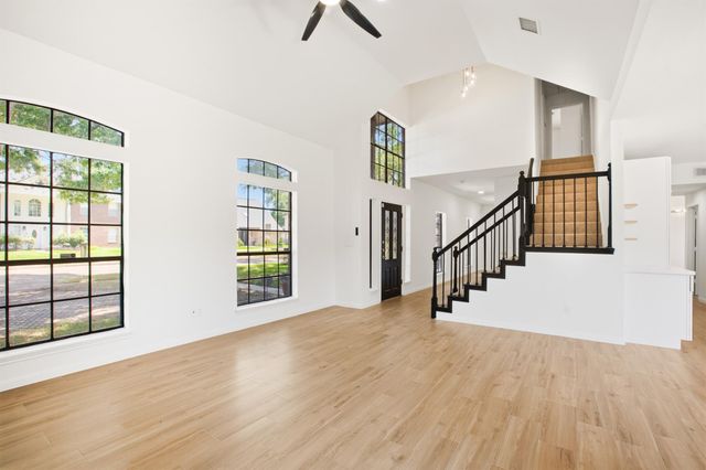 18319 Oakhampton Drive, Houston, TX 77084