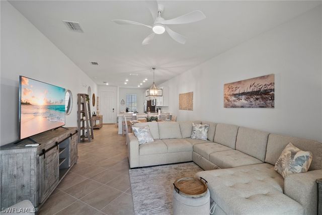 43985 Boardwalk LOOP 2143, Babcock Ranch, FL 33982