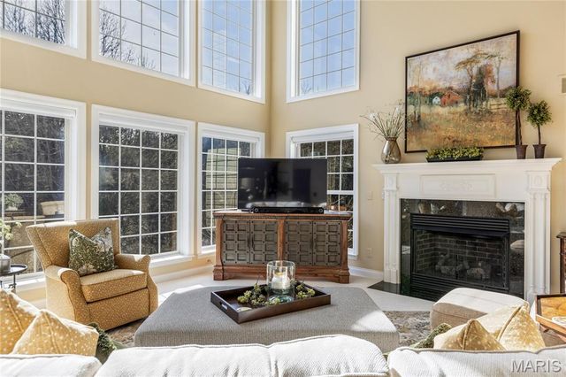 1199 August Lake Drive, Defiance, MO 63341