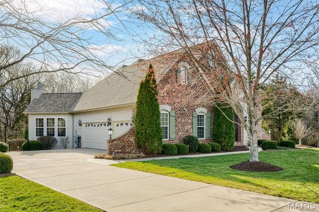 1199 August Lake Drive, Defiance, MO 63341