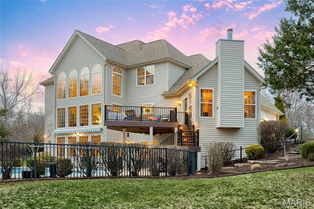 1199 August Lake Drive, Defiance, MO 63341