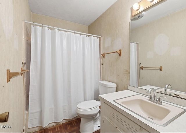 2007 Jane Street, Greensboro, NC 27407